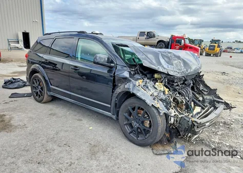 2013 Dodge Journey Sxt z USA, uszkodzony, nr VIN 3C4PDCBB6DT700715